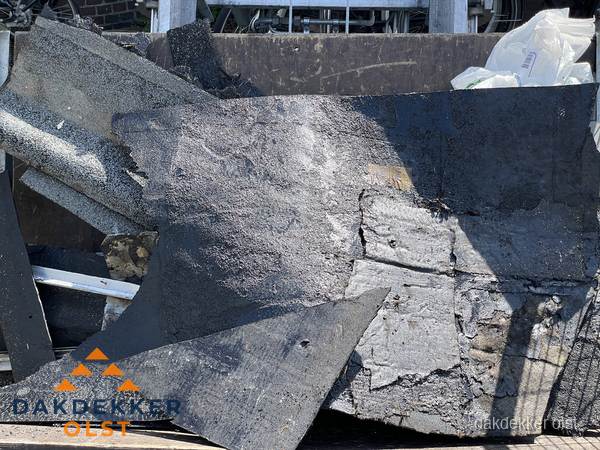 Kosten dakrenovatie: afvoer oud dakmateriaal in Olst Kosten dakrenovatie: afvoer oud dakmateriaal in Olst